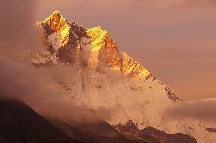 Everest - złota godzina